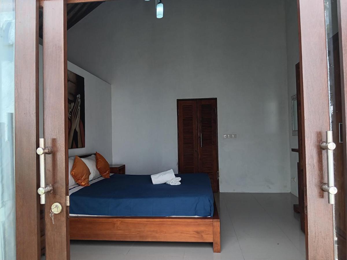 Adore Guesthouse Amed  Exterior photo