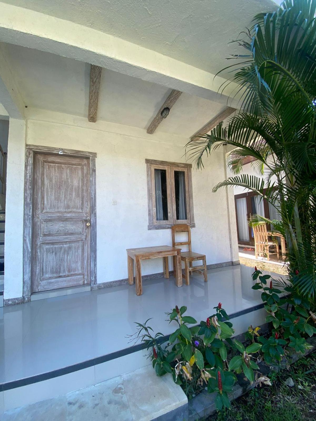 Adore Guesthouse Amed  Exterior photo