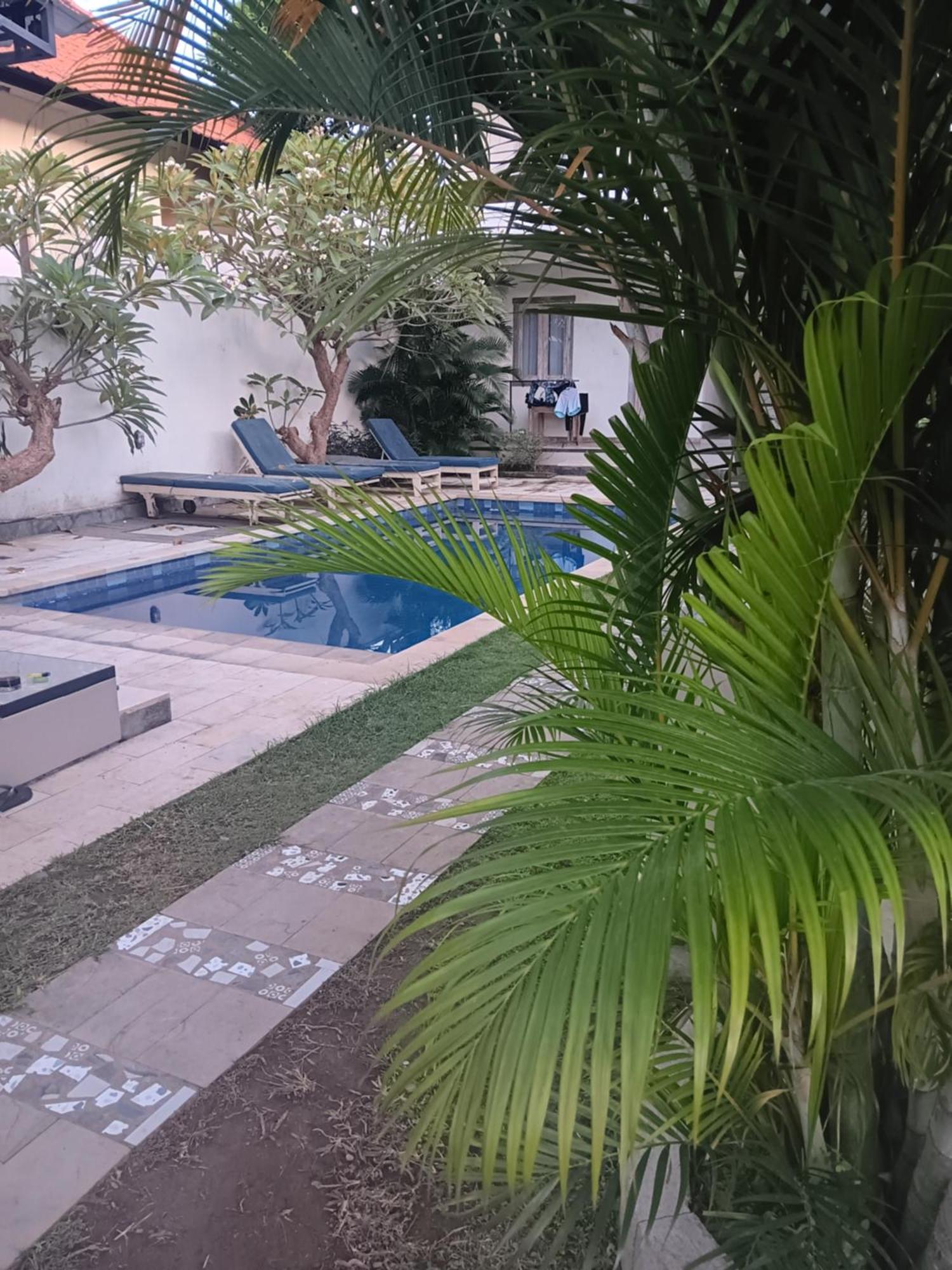 Adore Guesthouse Amed  Room photo