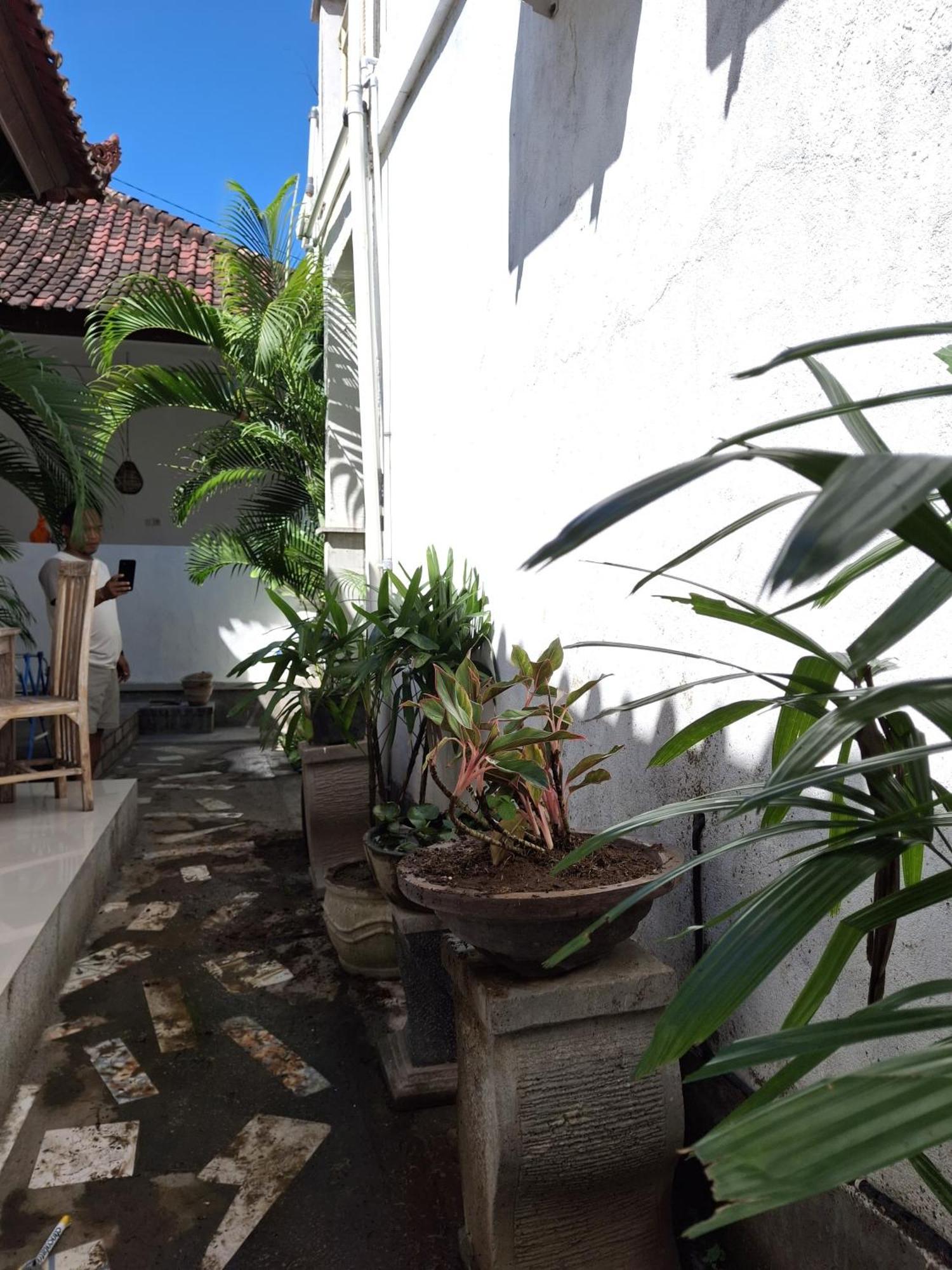 Adore Guesthouse Amed  Room photo