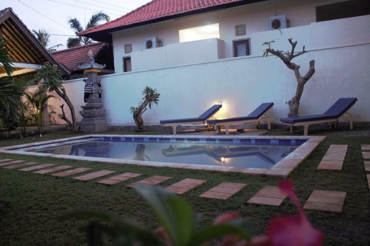 Adore Guesthouse Amed  Exterior photo